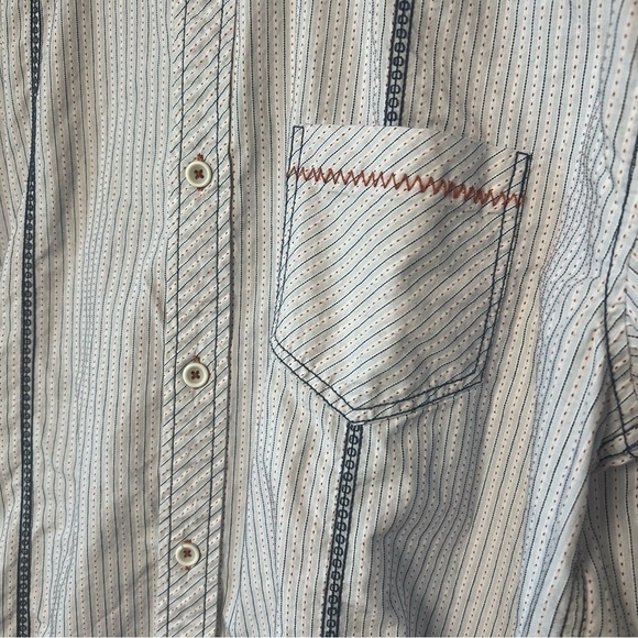 Perry Ellis America, red, white, blue shirt size large - Picture 2 of 6